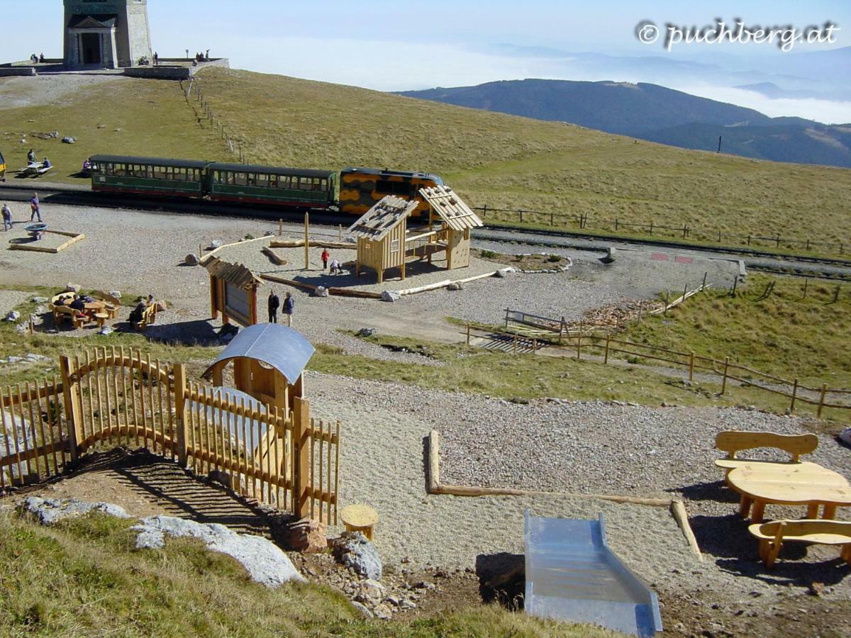 Haus Lenz Ferienwohnungen - Fam Ostermann Puchberg am Schneeberg Εξωτερικό φωτογραφία